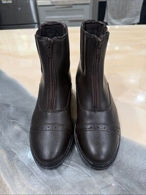 Girl’s Brown Front-Zip Riding Boots